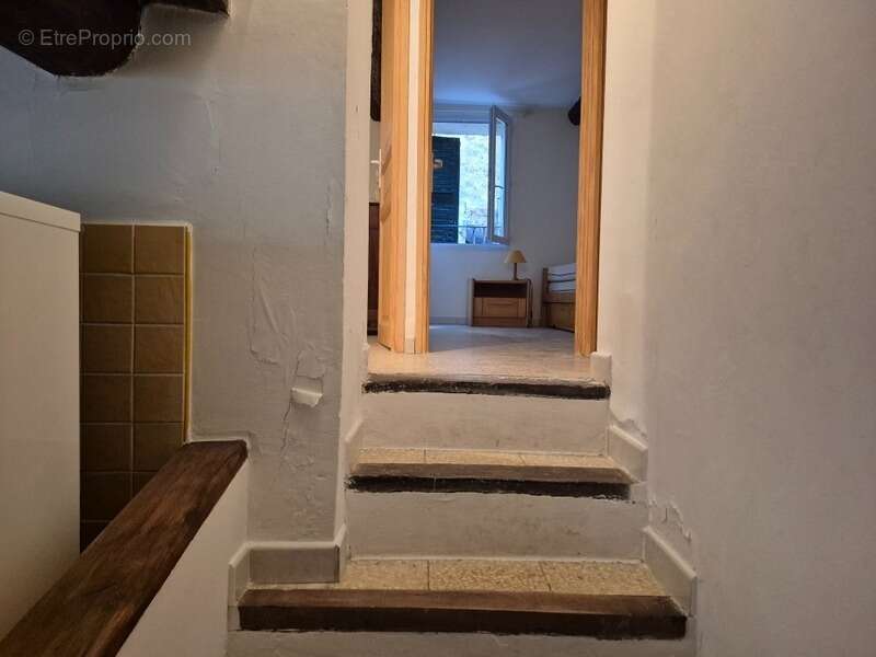 Appartement à BARGEMON