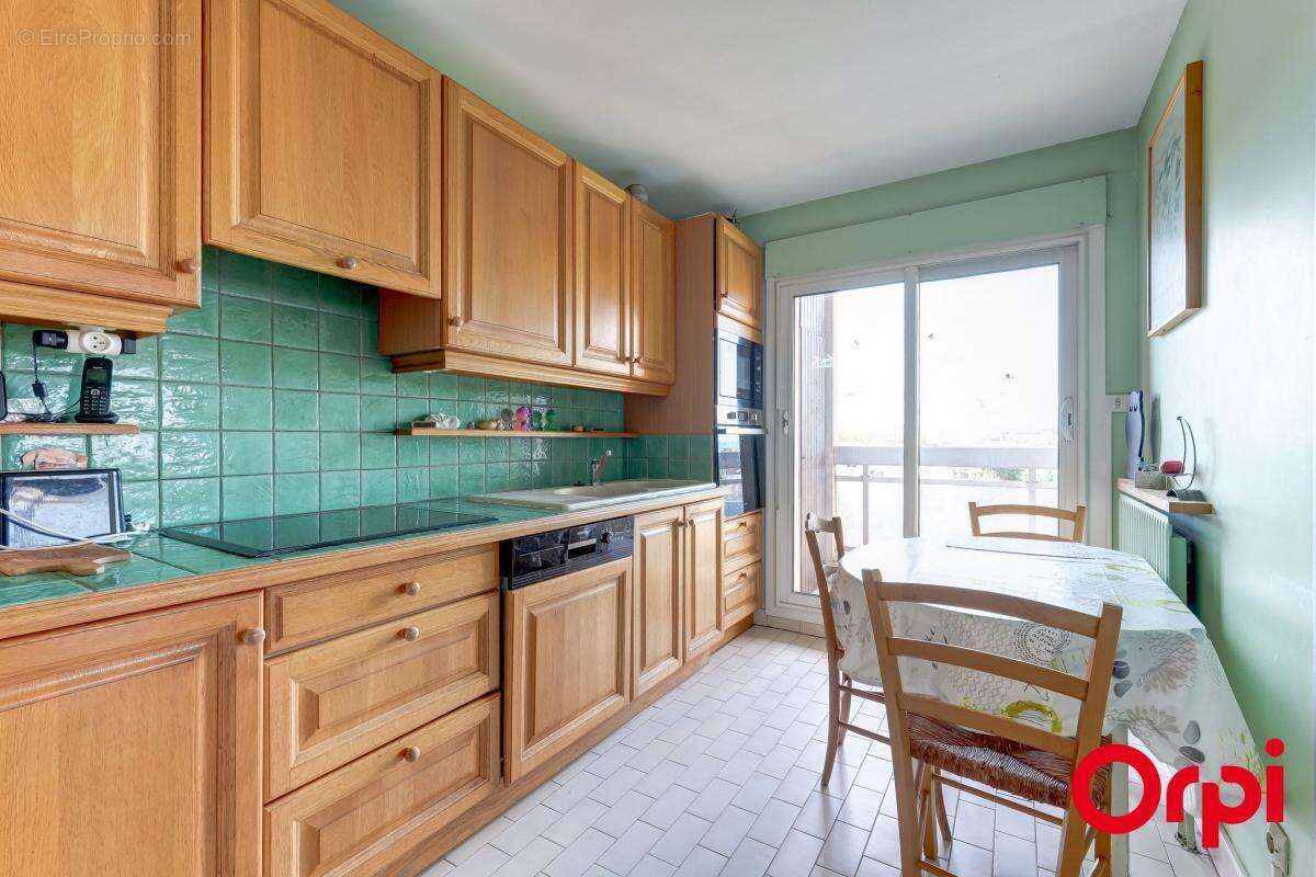 Appartement à CALUIRE-ET-CUIRE