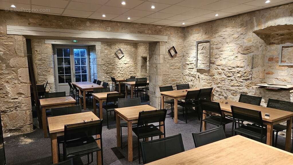 Commerce à LABASTIDE-MURAT