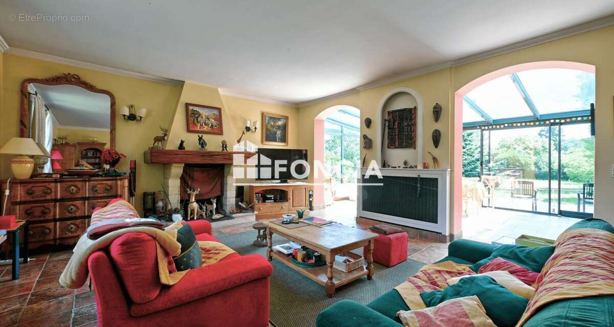 Maison à SAINT-LEGER-EN-YVELINES