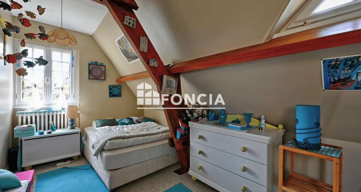 Maison à SAINT-LEGER-EN-YVELINES