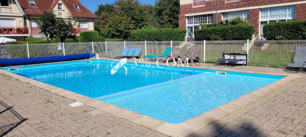 Appartement à NESLES