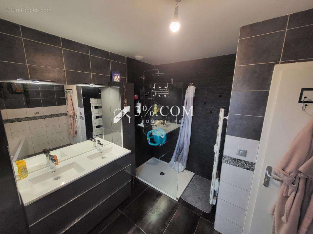 Maison à BLAINVILLE-SUR-L&#039;EAU