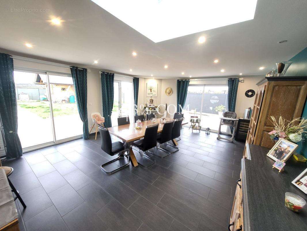 Maison à BLAINVILLE-SUR-L&#039;EAU