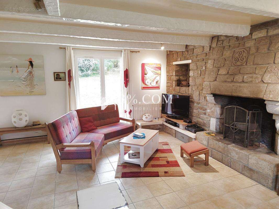 Maison à LOCOAL-MENDON