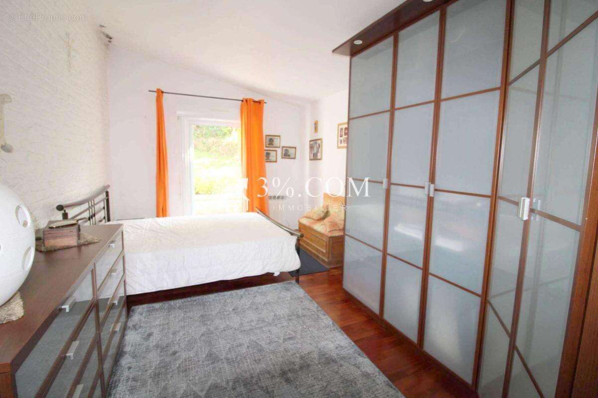 Maison à LOCOAL-MENDON