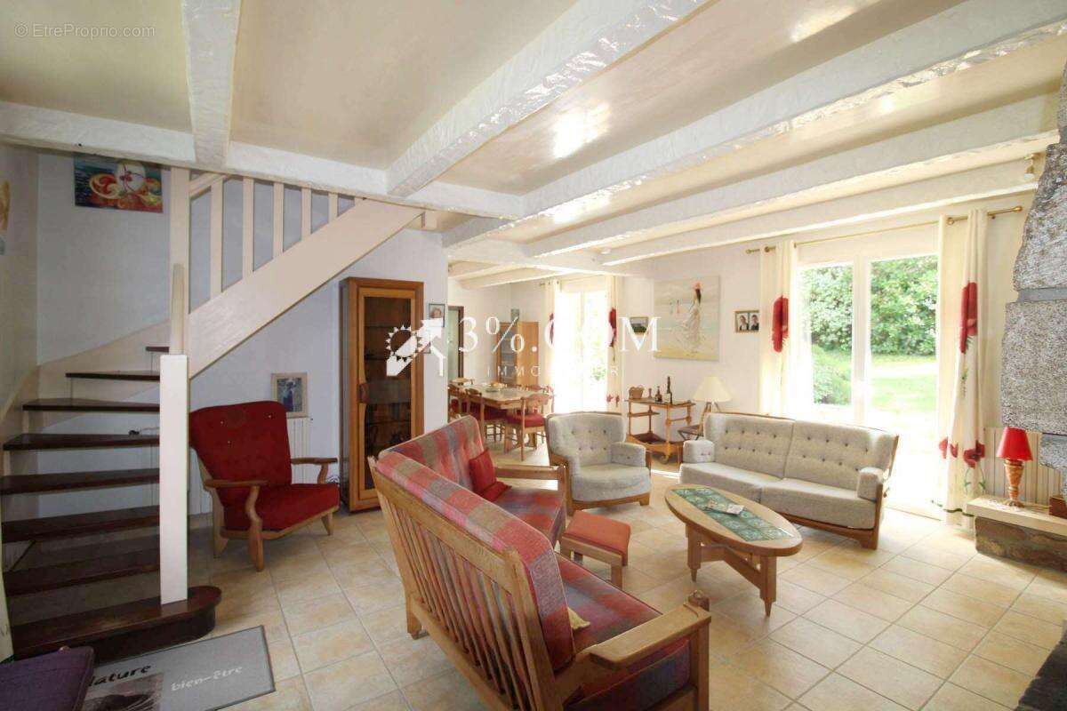 Maison à LOCOAL-MENDON