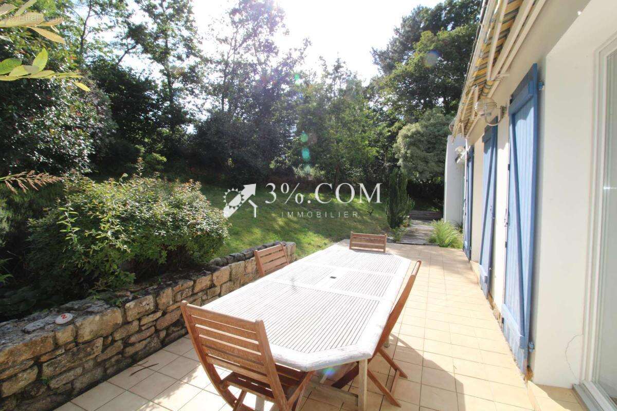 Maison à LOCOAL-MENDON