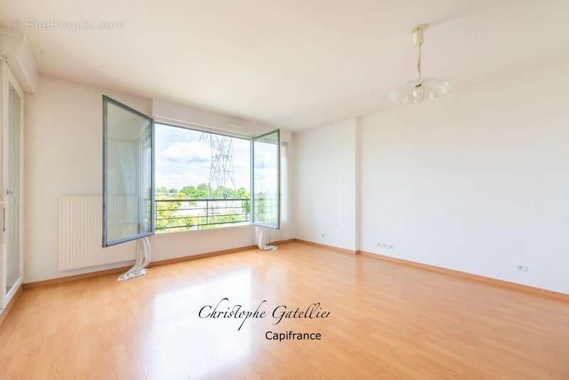 Appartement à ELANCOURT