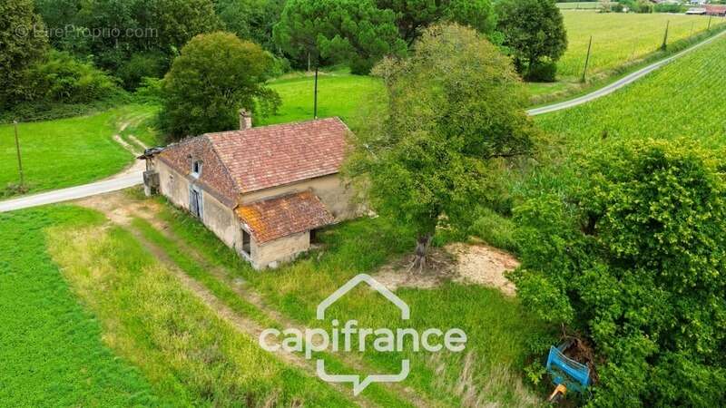 Maison à MOUSCARDES