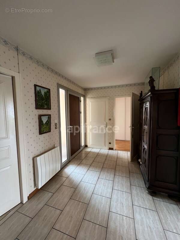 Maison à DIVONNE-LES-BAINS