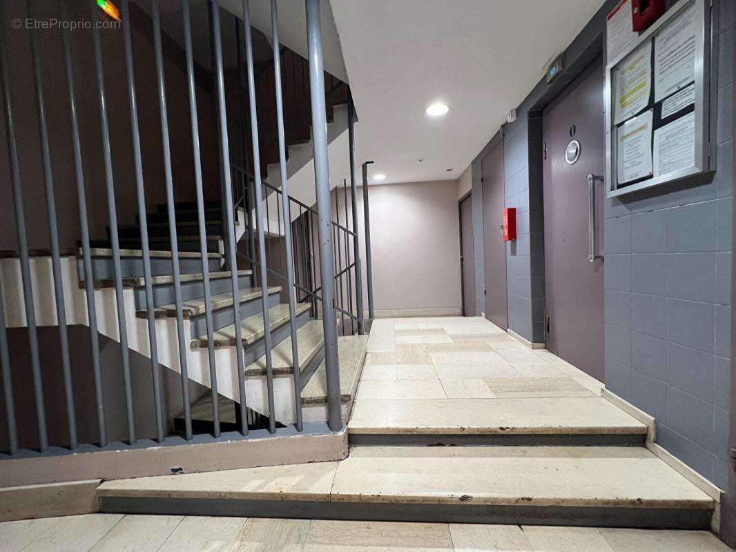 Appartement à LYON-9E