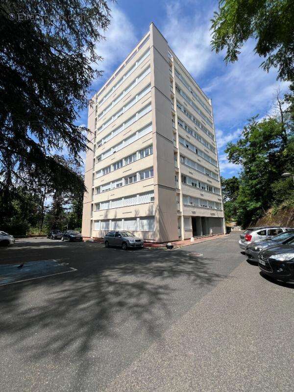 Appartement à LYON-9E