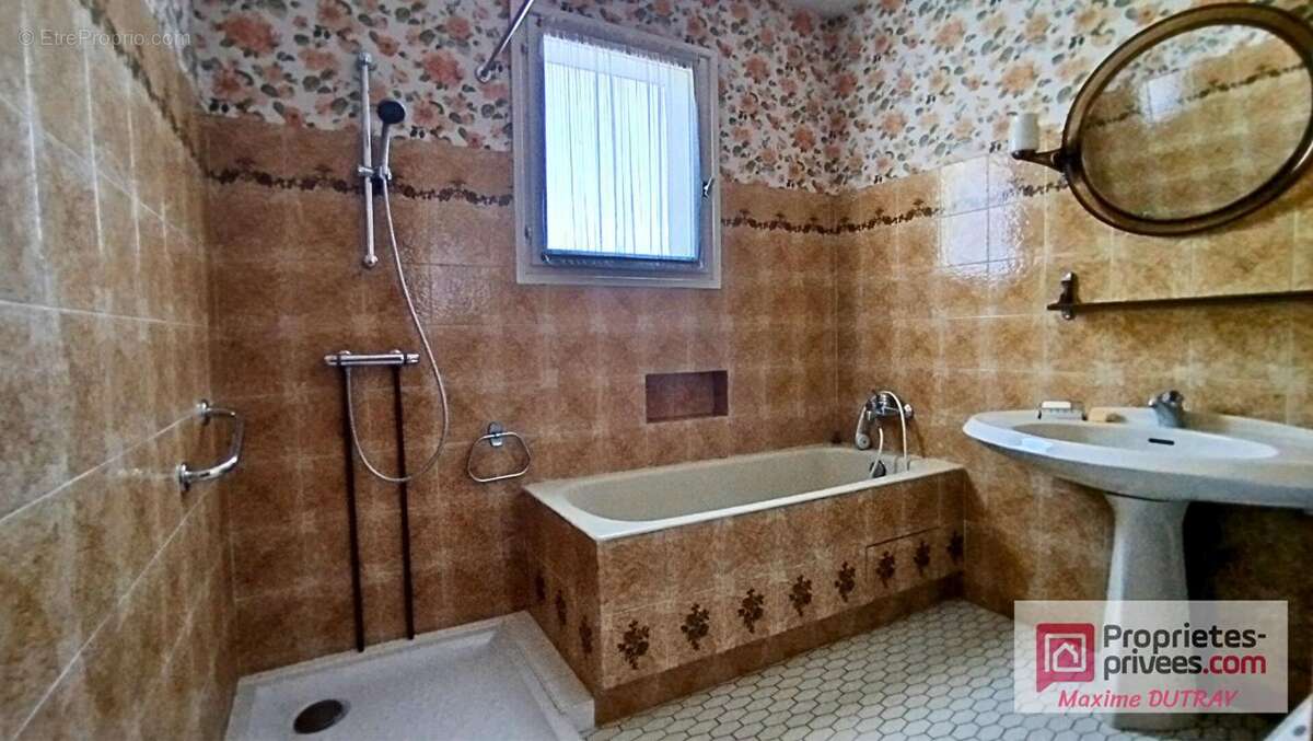 Maison à CHATEAU-RENAULT