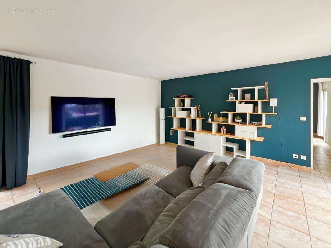 Maison à MARTIGNAS-SUR-JALLE