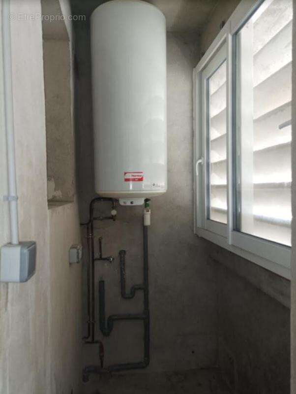 Appartement à CHATEAUNEUF-DU-FAOU