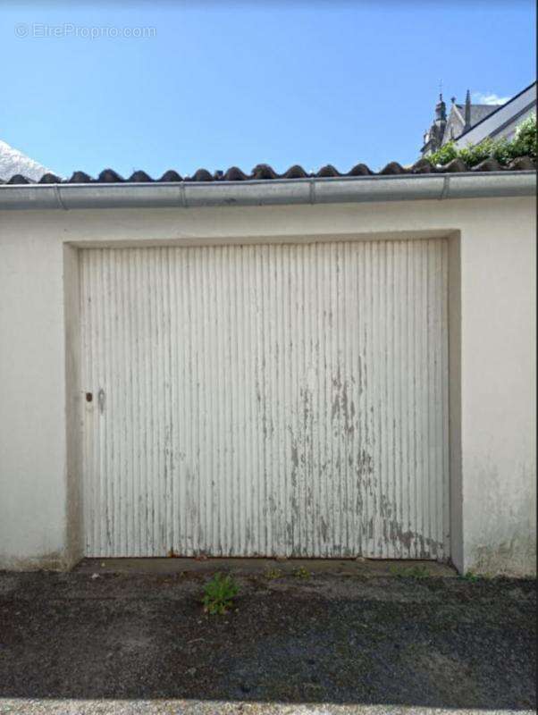 Appartement à CHATEAUNEUF-DU-FAOU