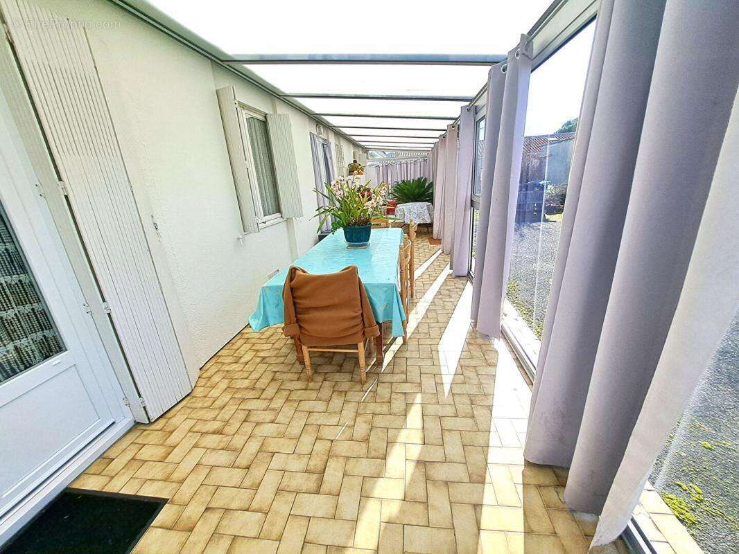 Maison à MOUTHIERS-SUR-BOEME