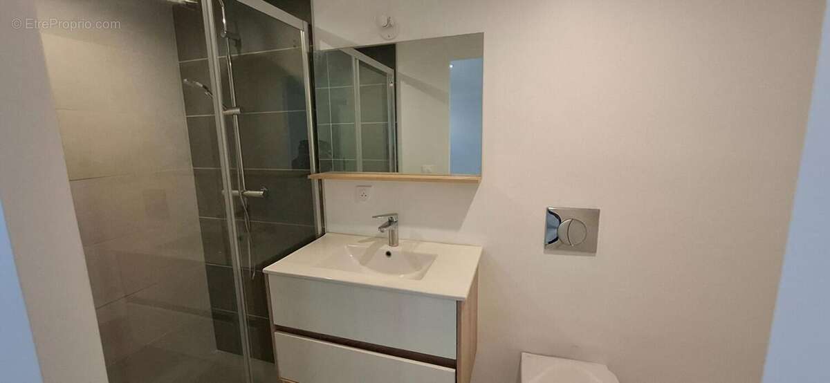 Maison à SAINT-ETIENNE-DU-BOIS