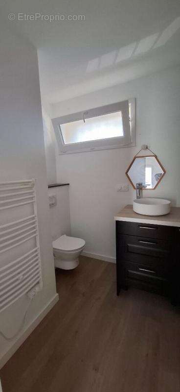 Maison à SAINT-ETIENNE-DU-BOIS