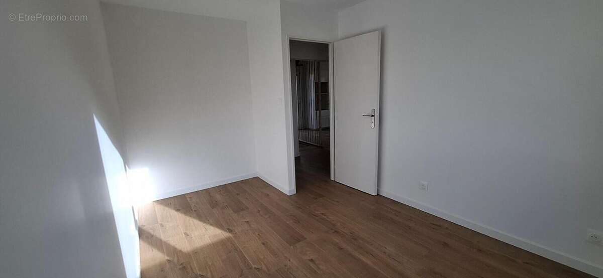 Maison à SAINT-ETIENNE-DU-BOIS