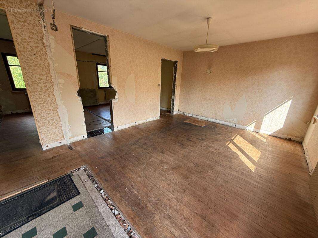 Maison à SERMAMAGNY