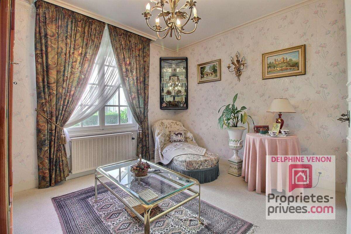 Maison à CHATEAUNEUF-SUR-LOIRE