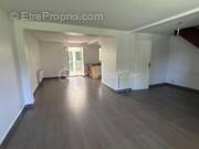 Maison à LA QUEUE-EN-BRIE