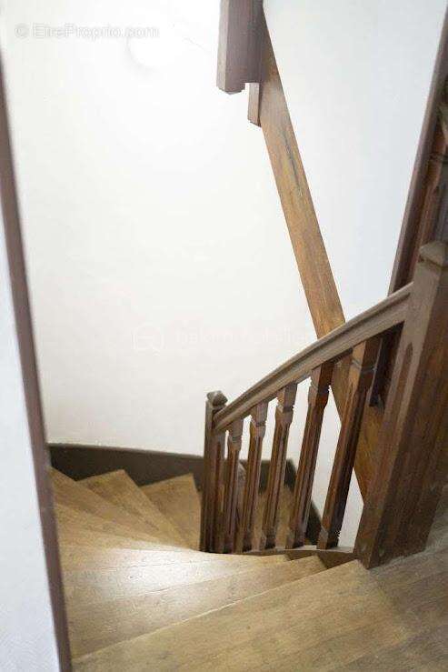 Maison à CHATEAUPONSAC