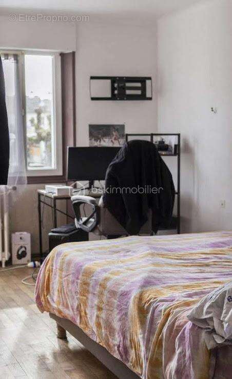 Maison à CHATEAUPONSAC