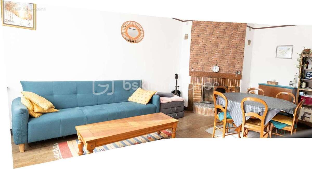 Maison à CHATEAUPONSAC