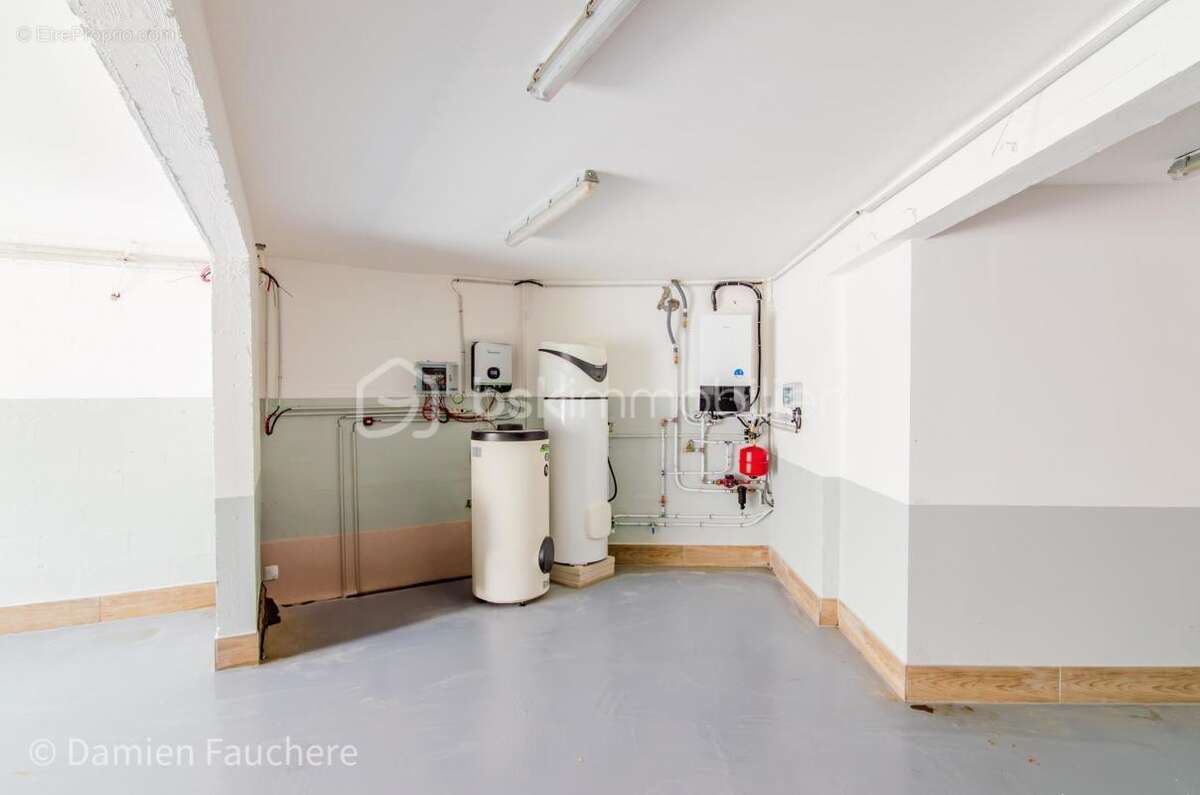 Maison à EVRY-GREGY-SUR-YERRE