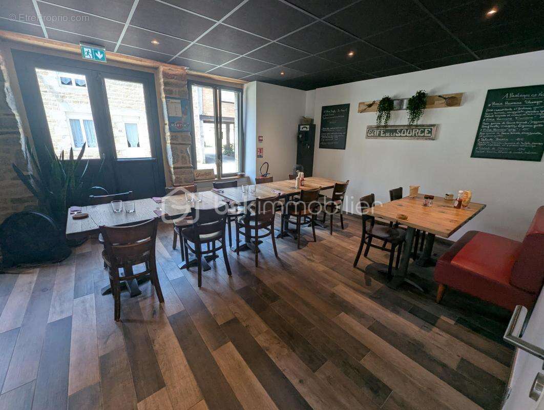 Commerce à SAINT-HILAIRE-DES-LANDES