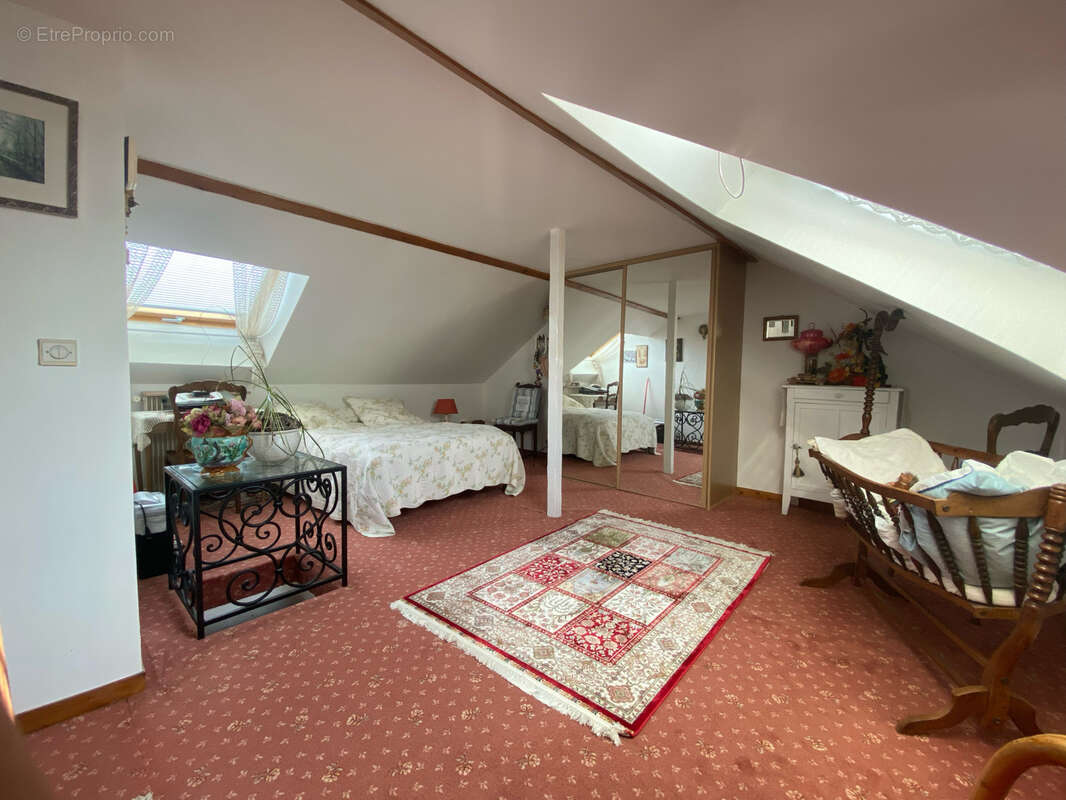 Maison à BENNECOURT