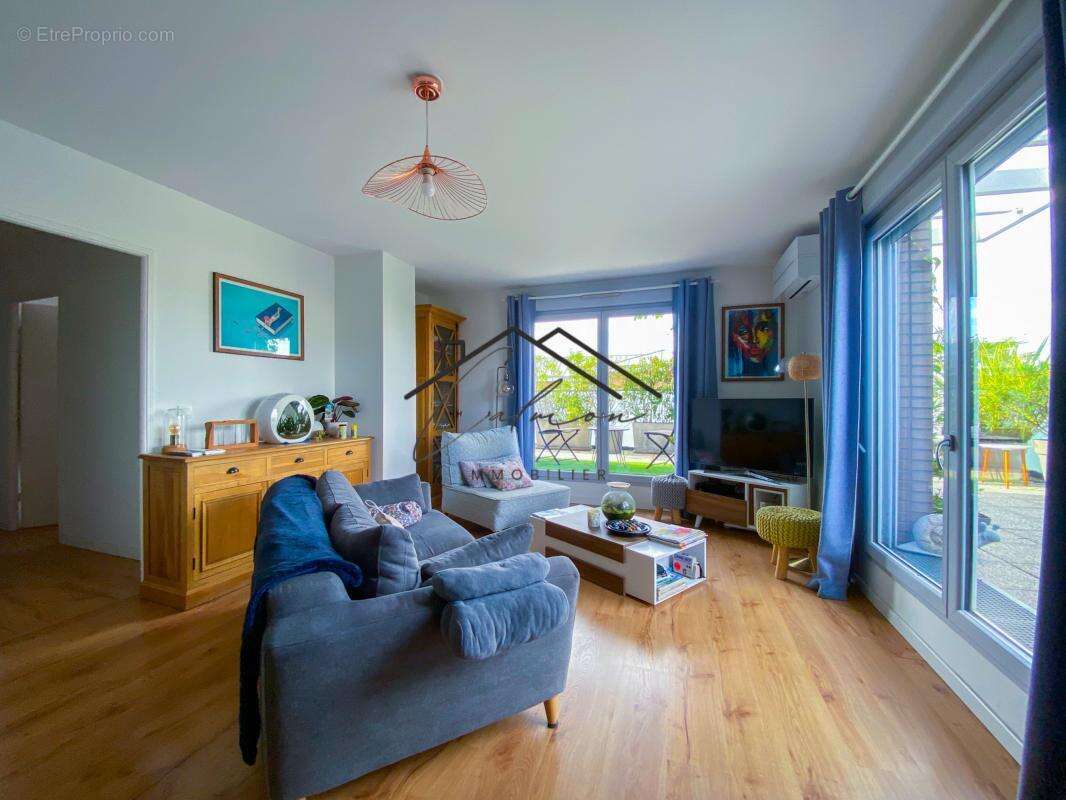 Appartement à ROSNY-SOUS-BOIS