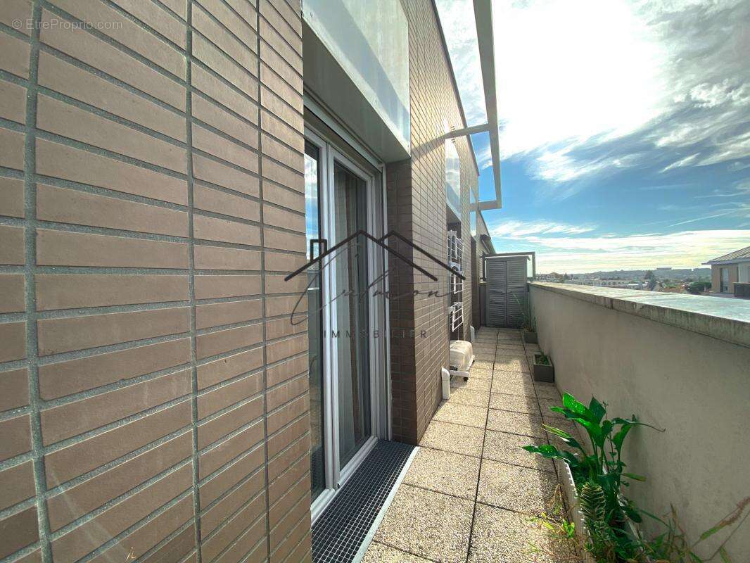 Appartement à ROSNY-SOUS-BOIS