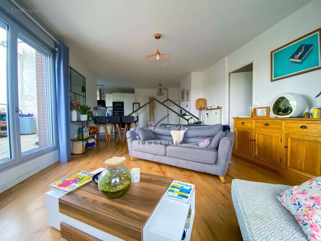 Appartement à ROSNY-SOUS-BOIS