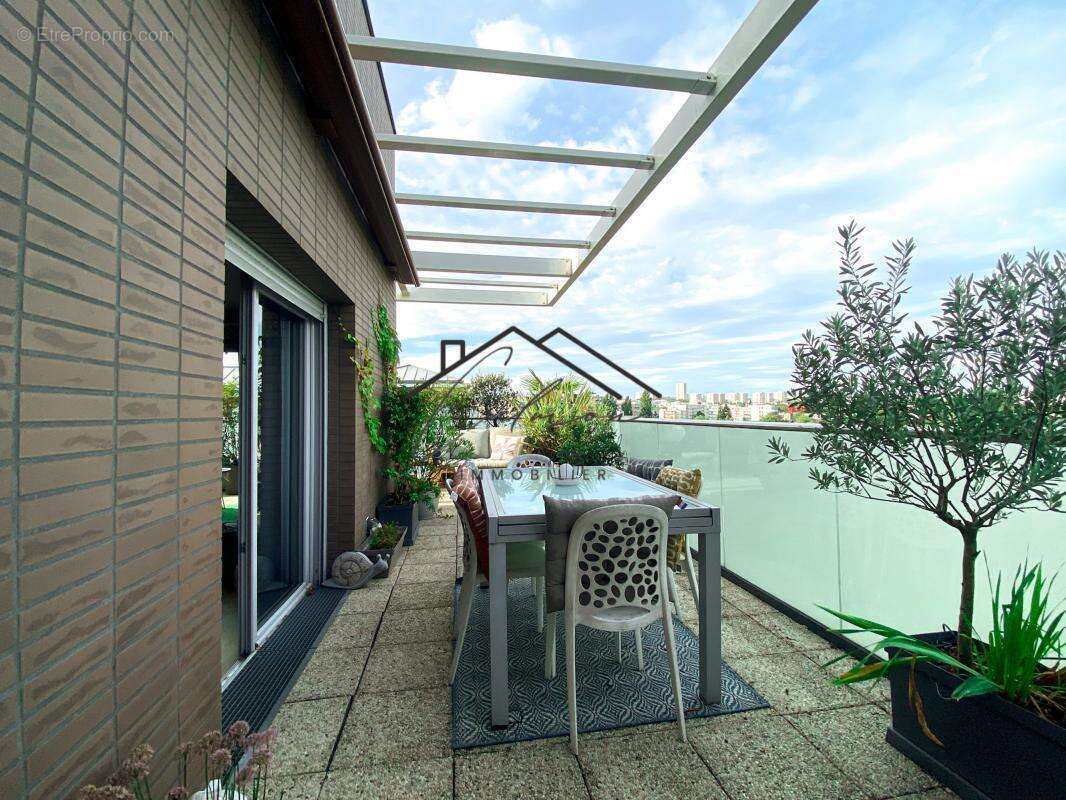 Appartement à ROSNY-SOUS-BOIS