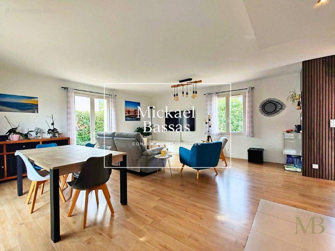 Maison à RIA-SIRACH