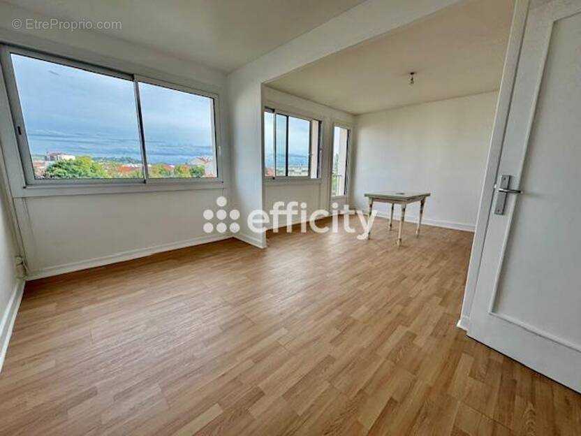Appartement à VICHY