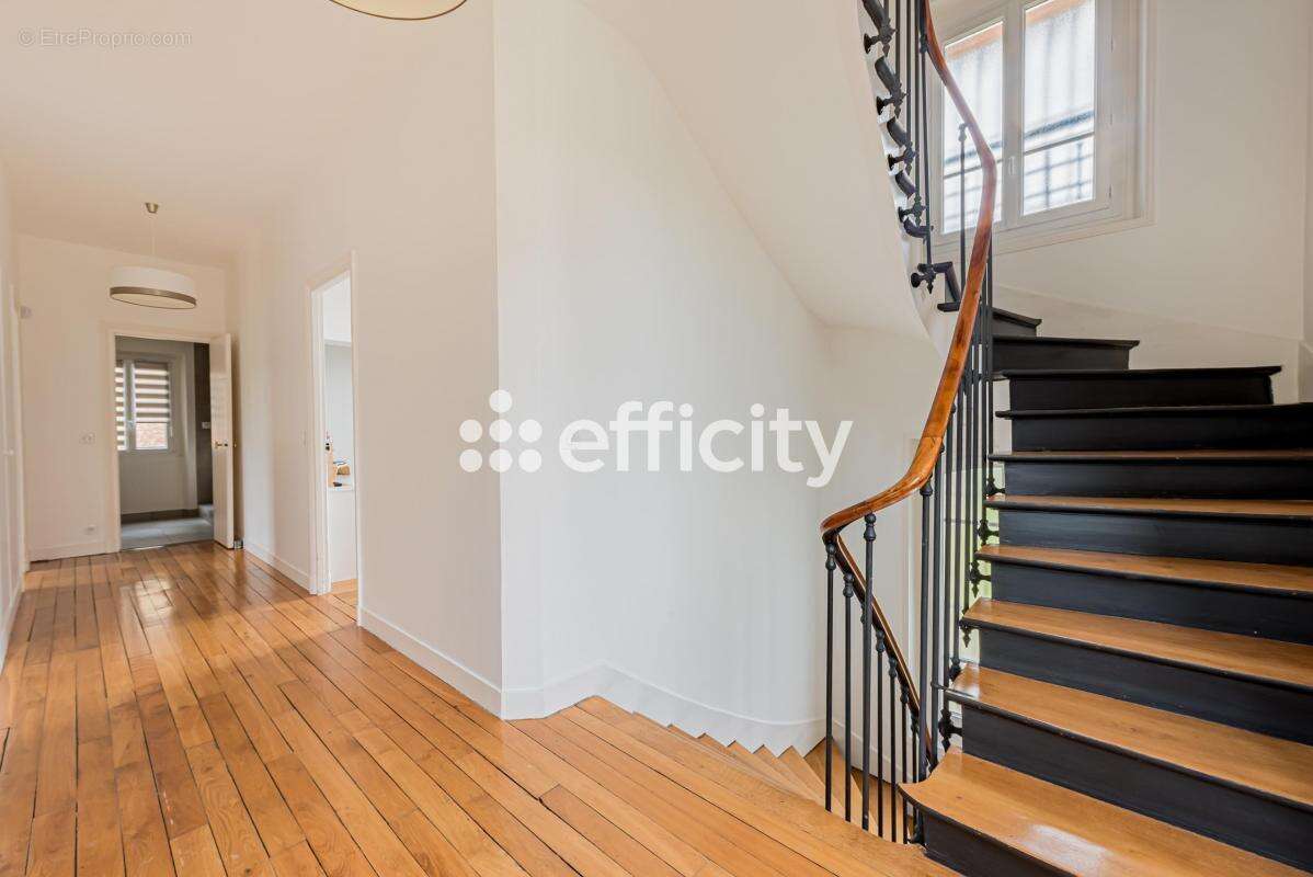 Maison à ABLON-SUR-SEINE