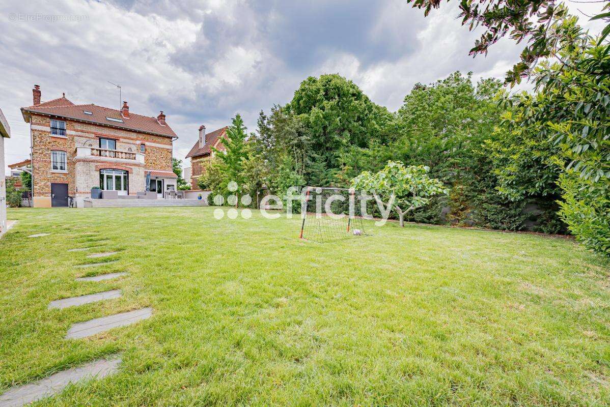 Maison à ABLON-SUR-SEINE