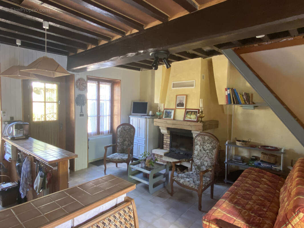 Maison à BRINON-SUR-BEUVRON