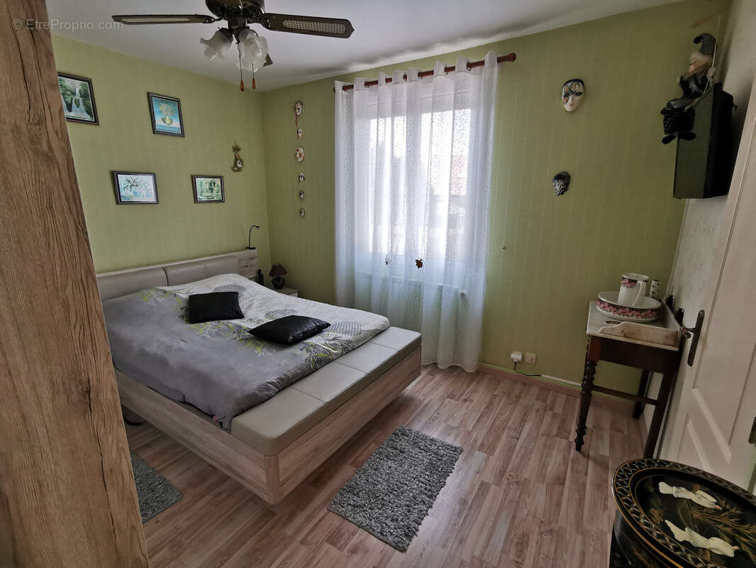 Maison à SAINT-MARTIN-DU-TERTRE