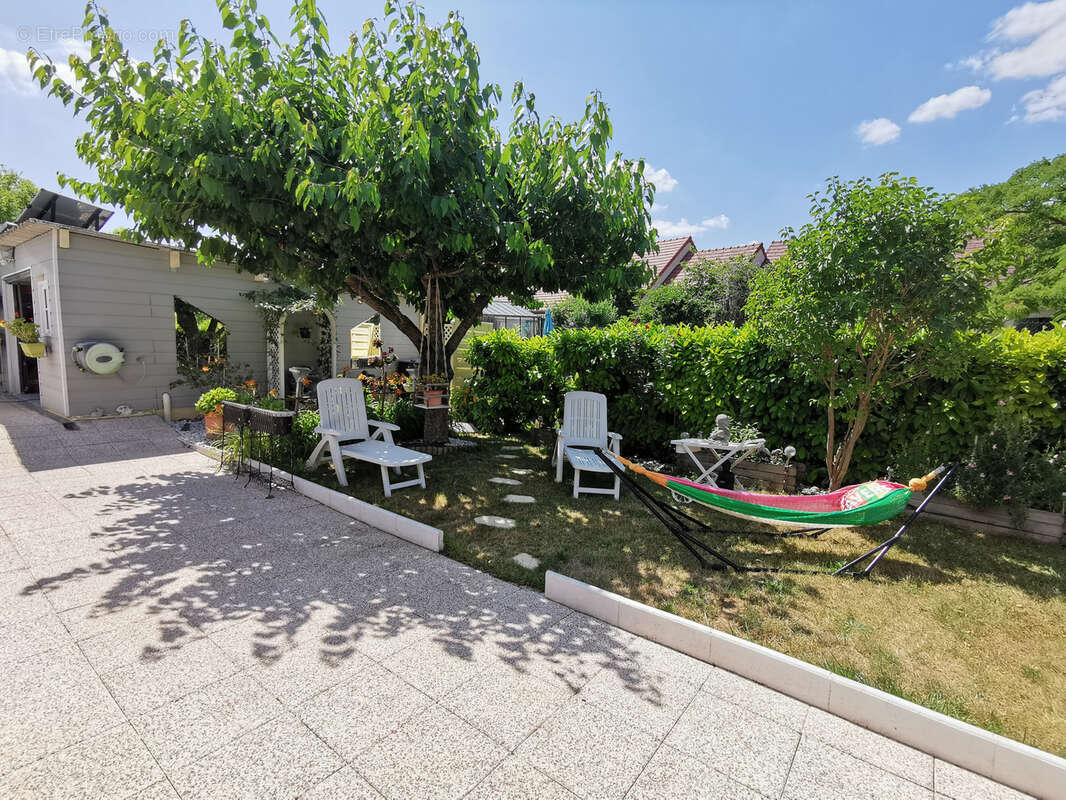 Maison à SAINT-MARTIN-DU-TERTRE