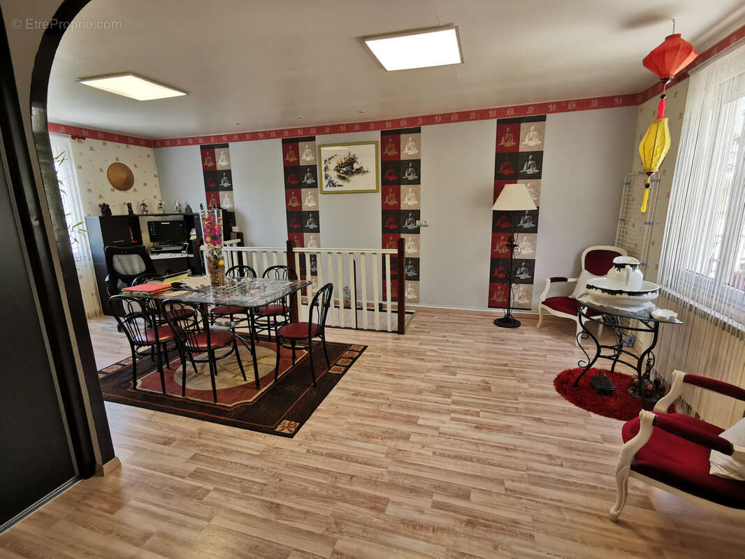 Maison à SAINT-MARTIN-DU-TERTRE