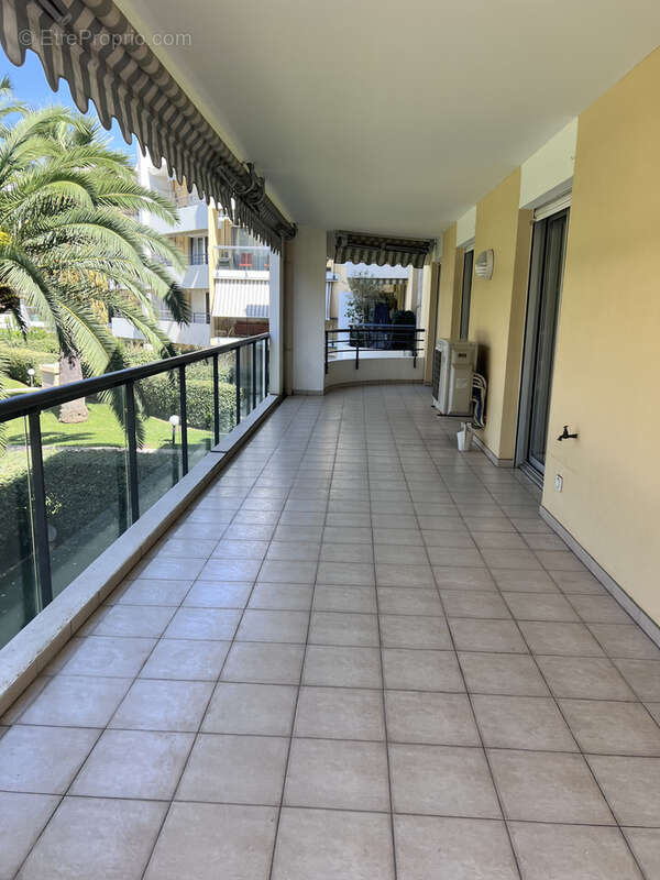 Appartement à CAGNES-SUR-MER