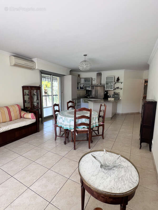 Appartement à CAGNES-SUR-MER