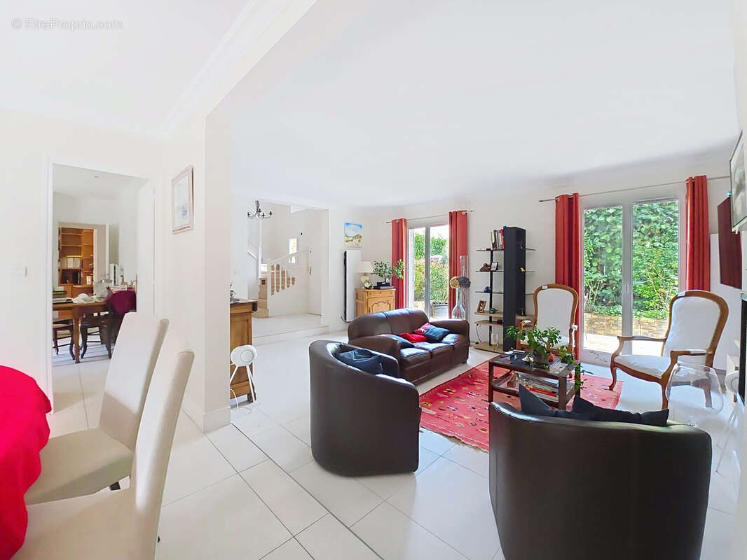 Maison à CHAMBOURCY