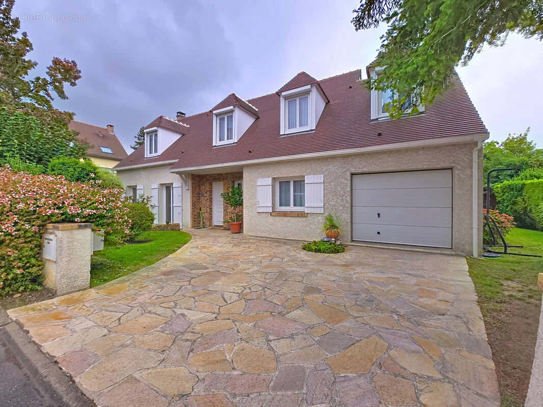 Maison à CHAMBOURCY